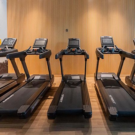 Studio With Private Beach Access At Palm Jumeirah Dubái Exterior foto
