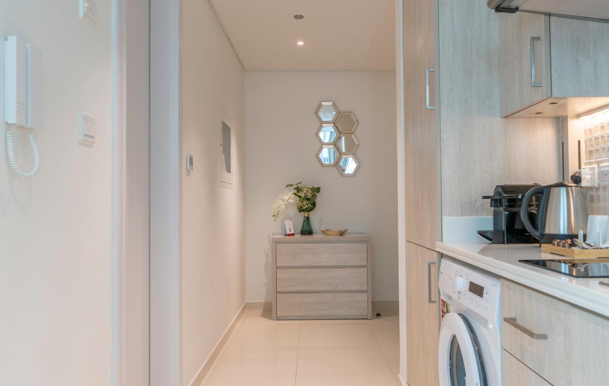 Studio With Private Beach Access At Palm Jumeirah Dubái Exterior foto